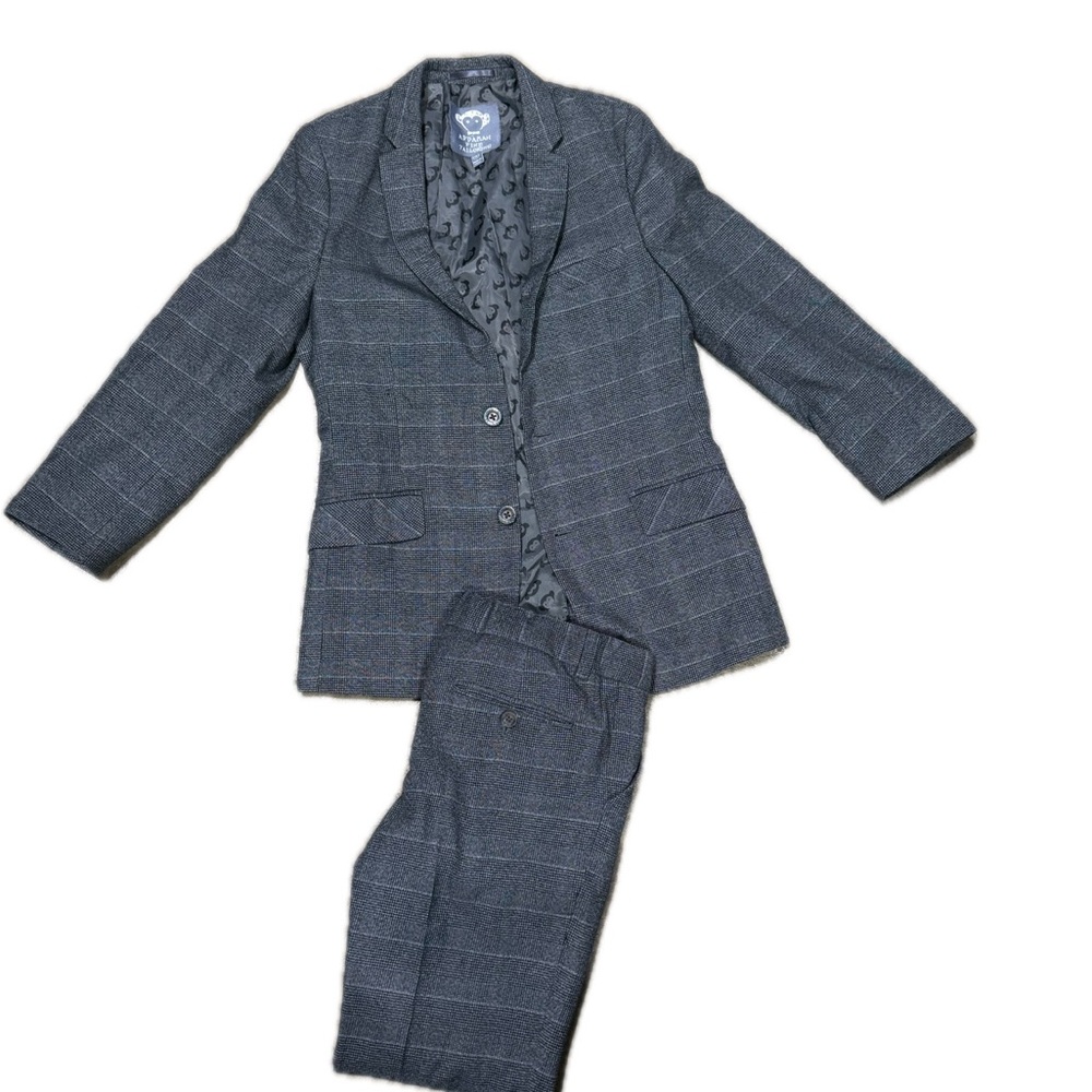 Appaman Gray Suit